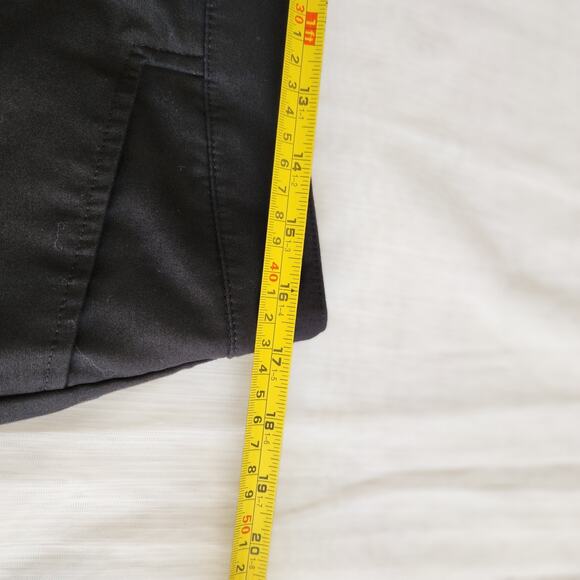 Fabulously Slimming by Chico's Pants Women's 1.5 Black Dress Minimalist Workwear - Picture 10 of 15